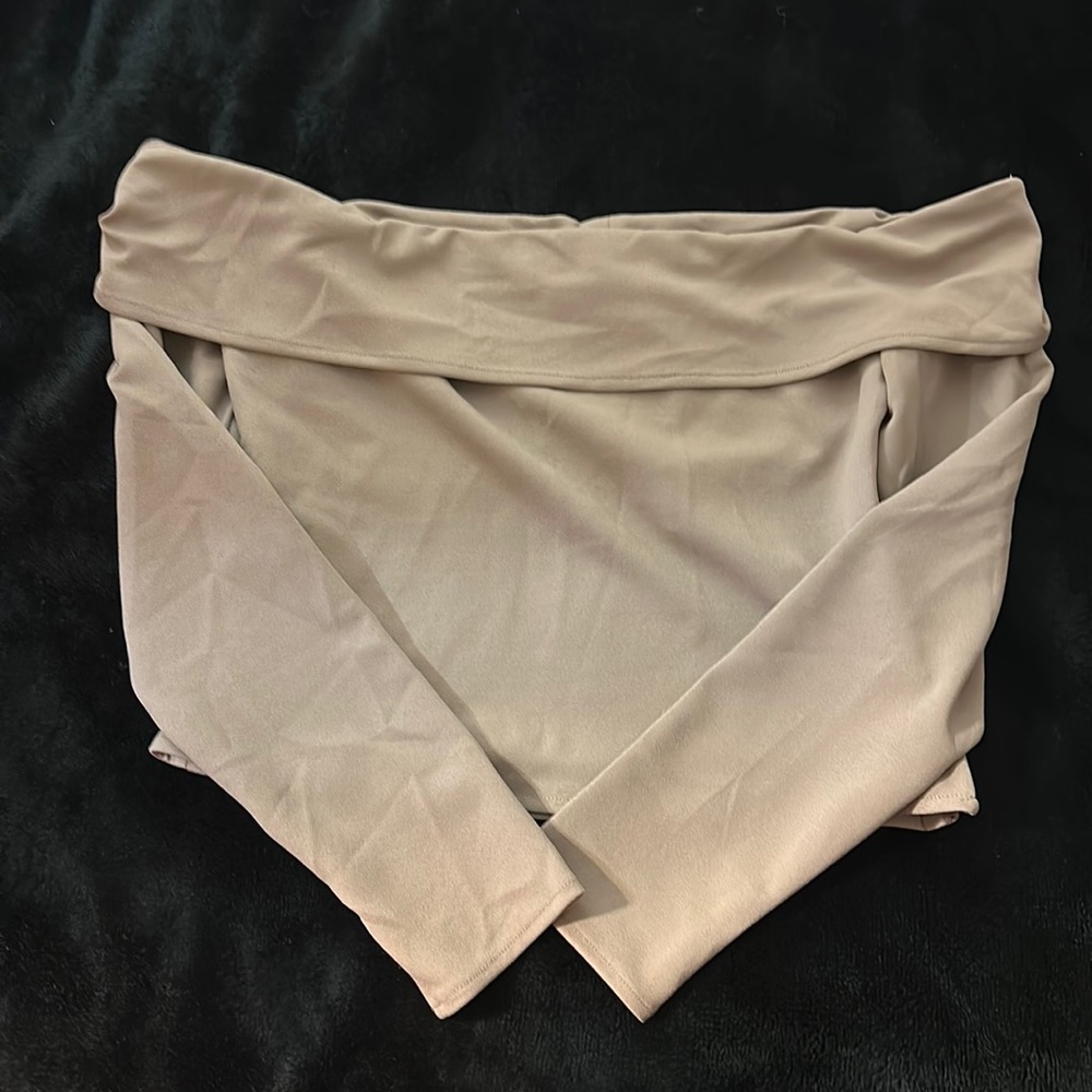Abercrombie & Fitch Off-the-Shoulder Long Sleeve Crepe Crop Top